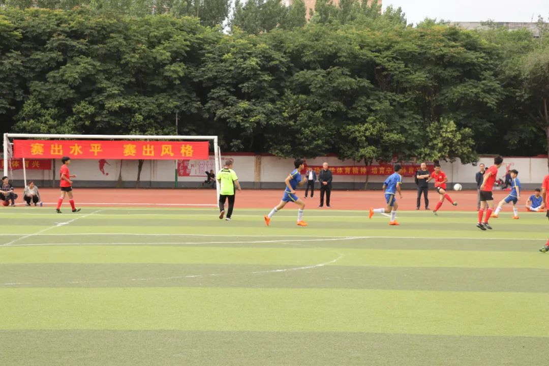 奔跑吧少年足球比赛孝感,邓州2017校园足球