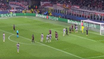 欧洲杯梅西c罗对决,梅西与c罗欧冠5次交锋