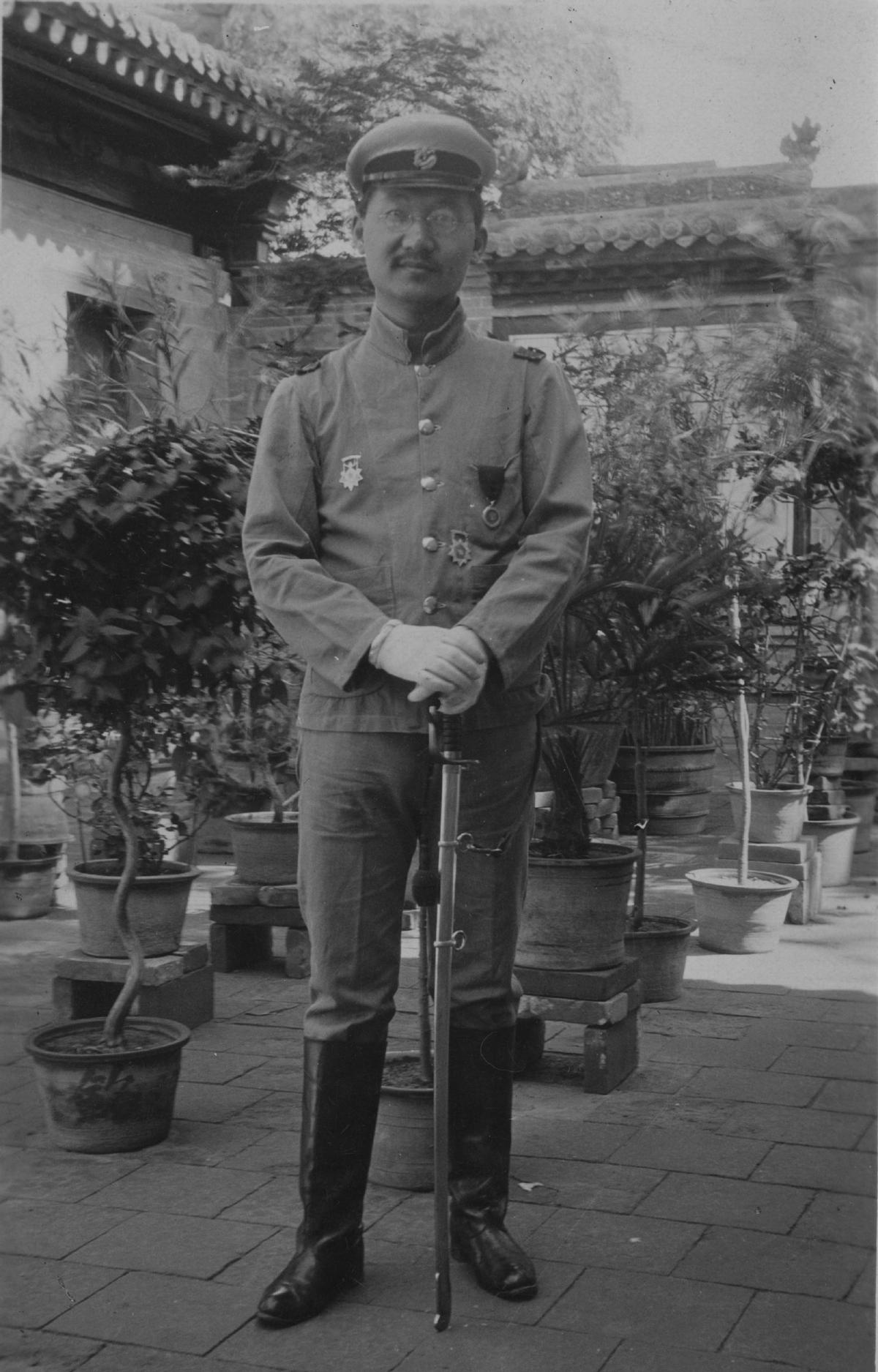 日本731部队的活体实验图片,日本731部队实验室真实老照片