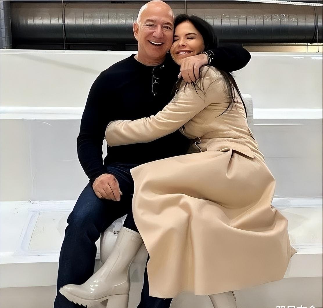 桑切斯和贝索斯的关系,桑切斯带给贝佐斯的情绪价值