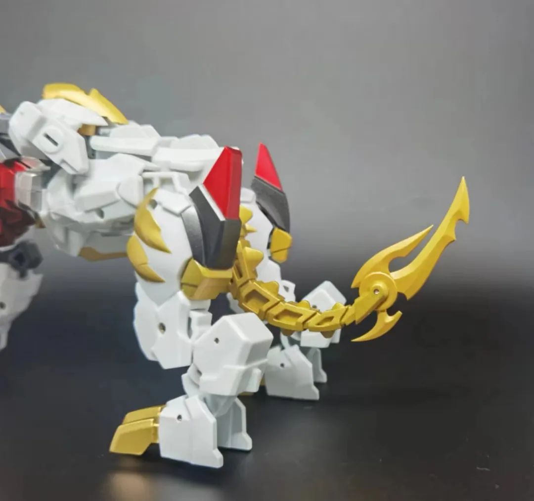 盘古模型白狮,盘古模型白狮擎天柱