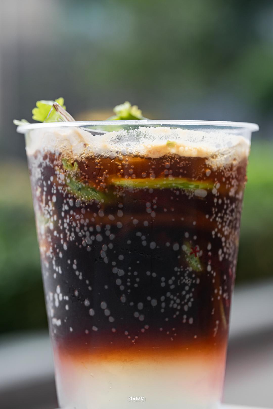 上海绿到发慌的店，越绿越好吃？