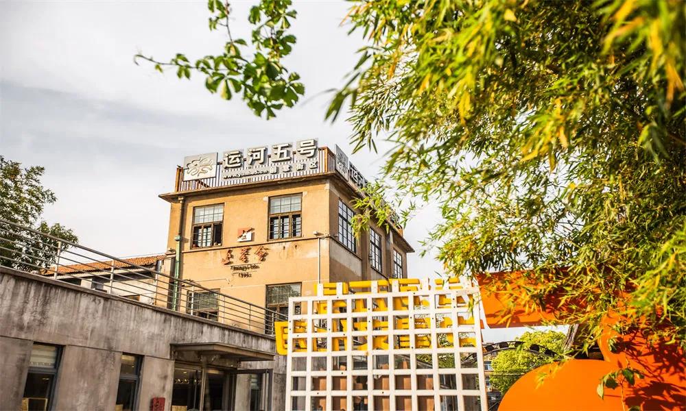 2021年，常州，牛牛牛！什么都挡不住常州奔跑的脚步…