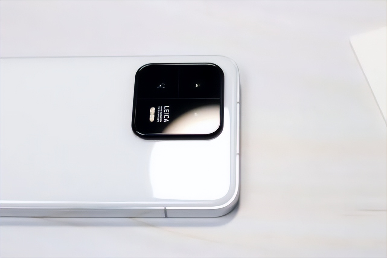 你买过最不后悔的一部手机是哪款？我用过苹果和安卓，说点掏心话