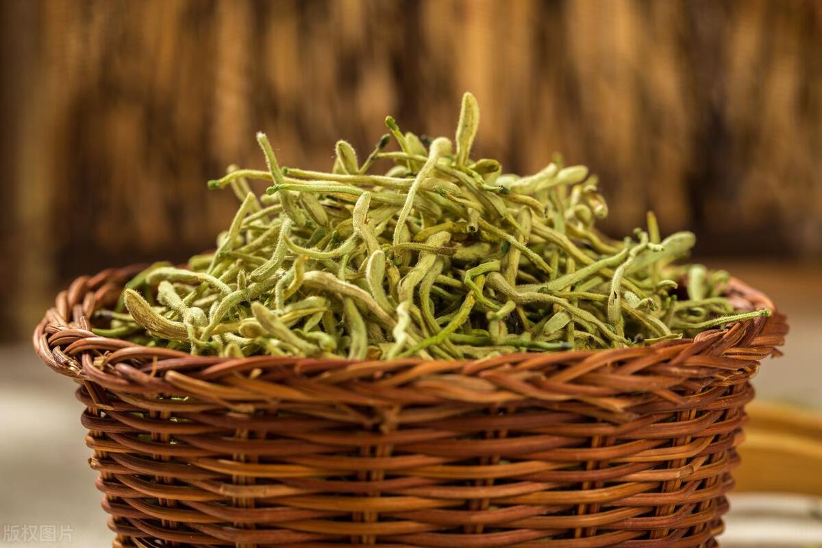 有娃的当心！“疱疹性咽峡炎”最近很猛，传染强，“中招”了超痛