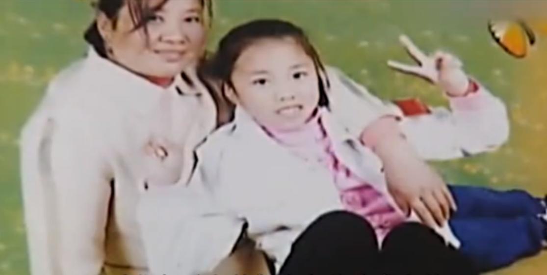 上海农妇怀胎四年,上海农妇怀胎四年未生全集