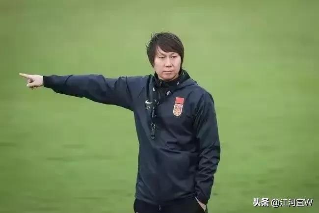 足坛反腐案5人获刑,足坛反腐登上新闻联播