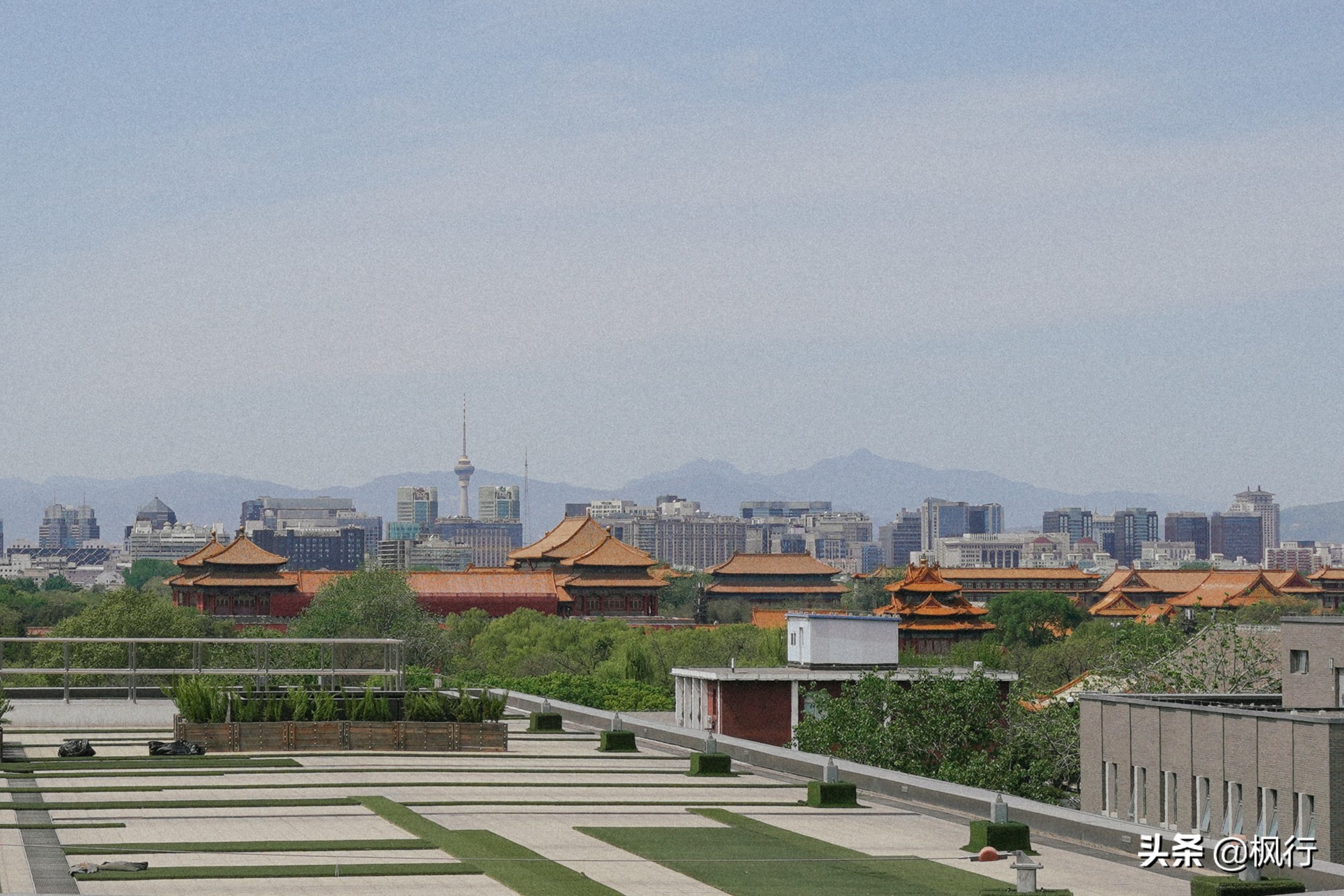 鏂囧崕涓滄柟閰掑簵娉曢,鏂囧崕涓滄柟閰掑簵鏃ュ紡椁愬巺