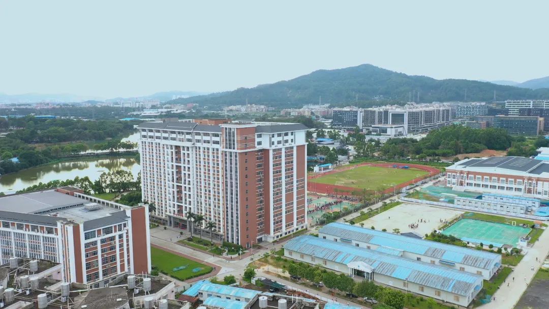 广东超本科线的大专院校排名,广东大专院校排名及分数线