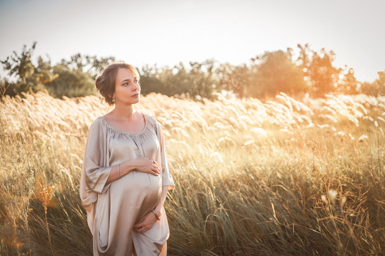 孕期各种焦虑担心孩子不健康,孕中期焦虑对胎儿有多大影响