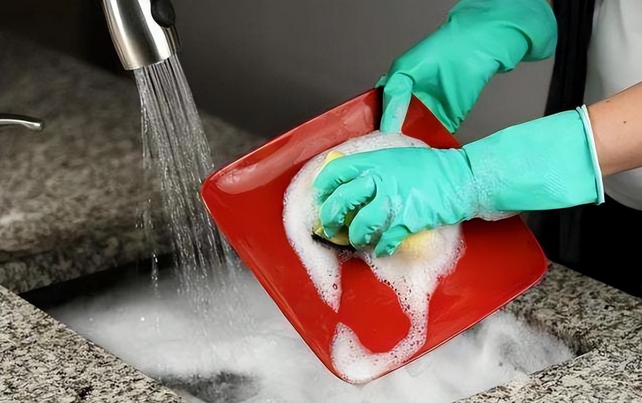 洗洁精对人体到底有没有危害实验,洗洁精对身体有危害吗