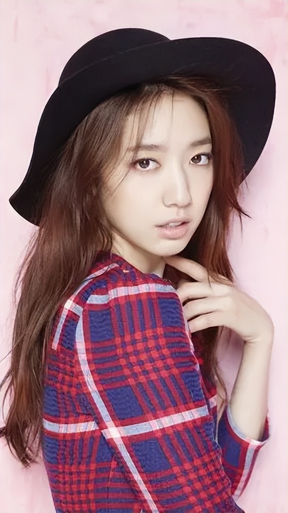 匹诺曹朴信惠壁纸,朴信惠4k超清壁纸