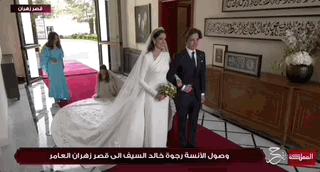 凯特王妃高级造型,凯特王妃穿蓝色格子英伦风