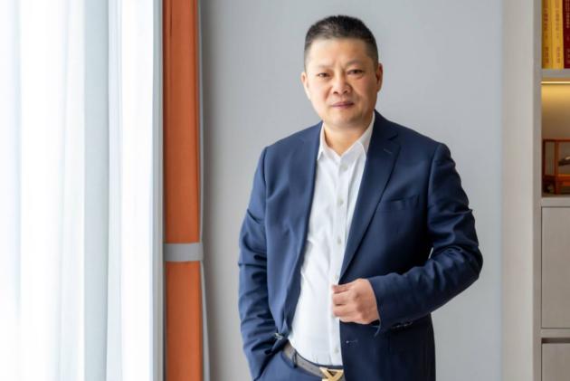 越爱越精彩一起向未来,越爱越精彩演唱