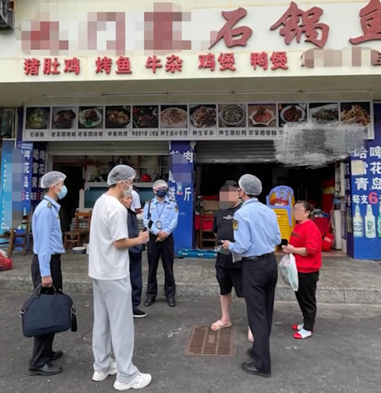 广东饭店厨房蟑螂,深圳知名餐厅后厨曝光
