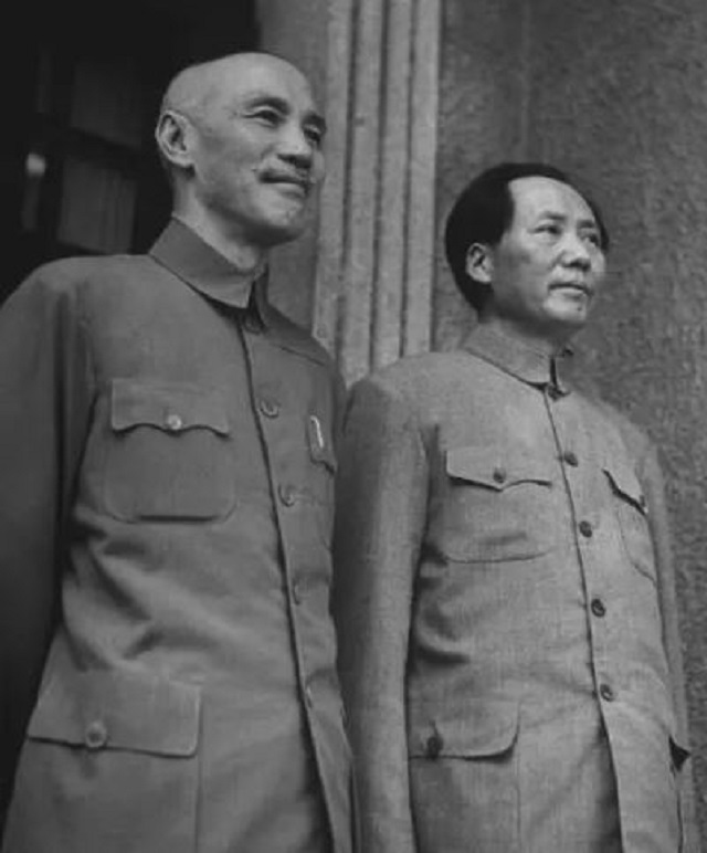 1945年重庆谈判，毛主席全身而退，阴谋落空的蒋介石后招是什么