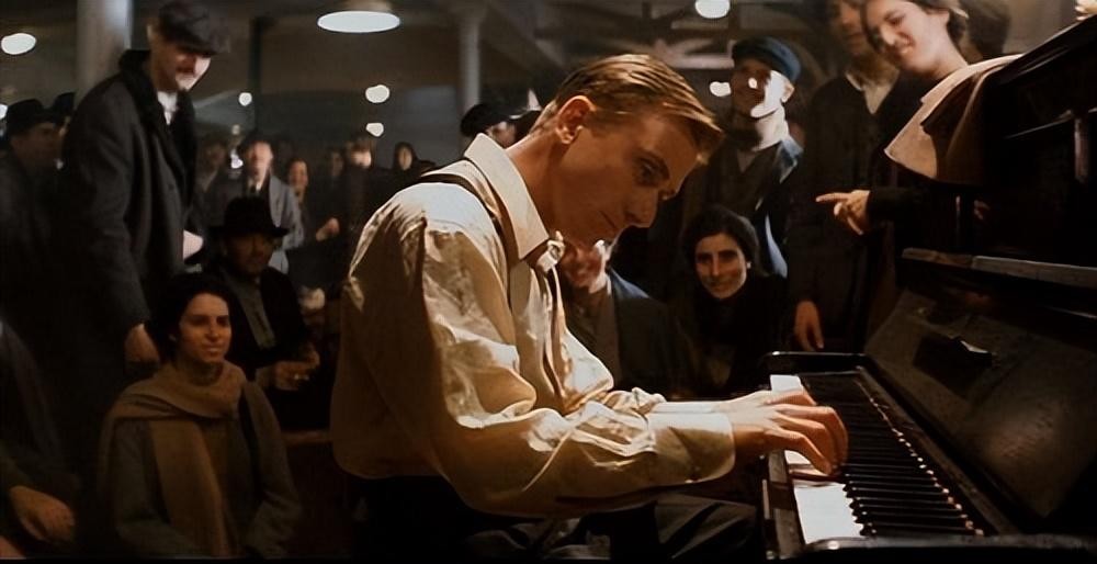 海上钢琴师完整版英文版免费观看,电影海上钢琴师音乐的作用