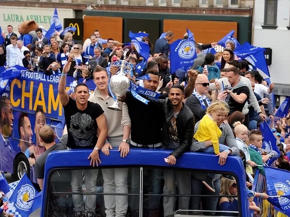 英超收*战官**上演疯狂之夜！意料之外的三个结局，你猜中了吗？