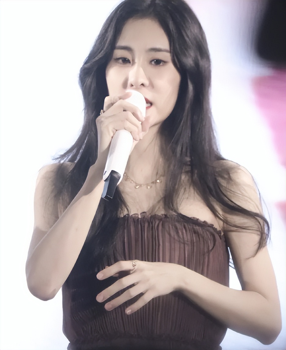 张碧晨惊喜亮相为歌而战,张碧晨人生赢家赴韩出道