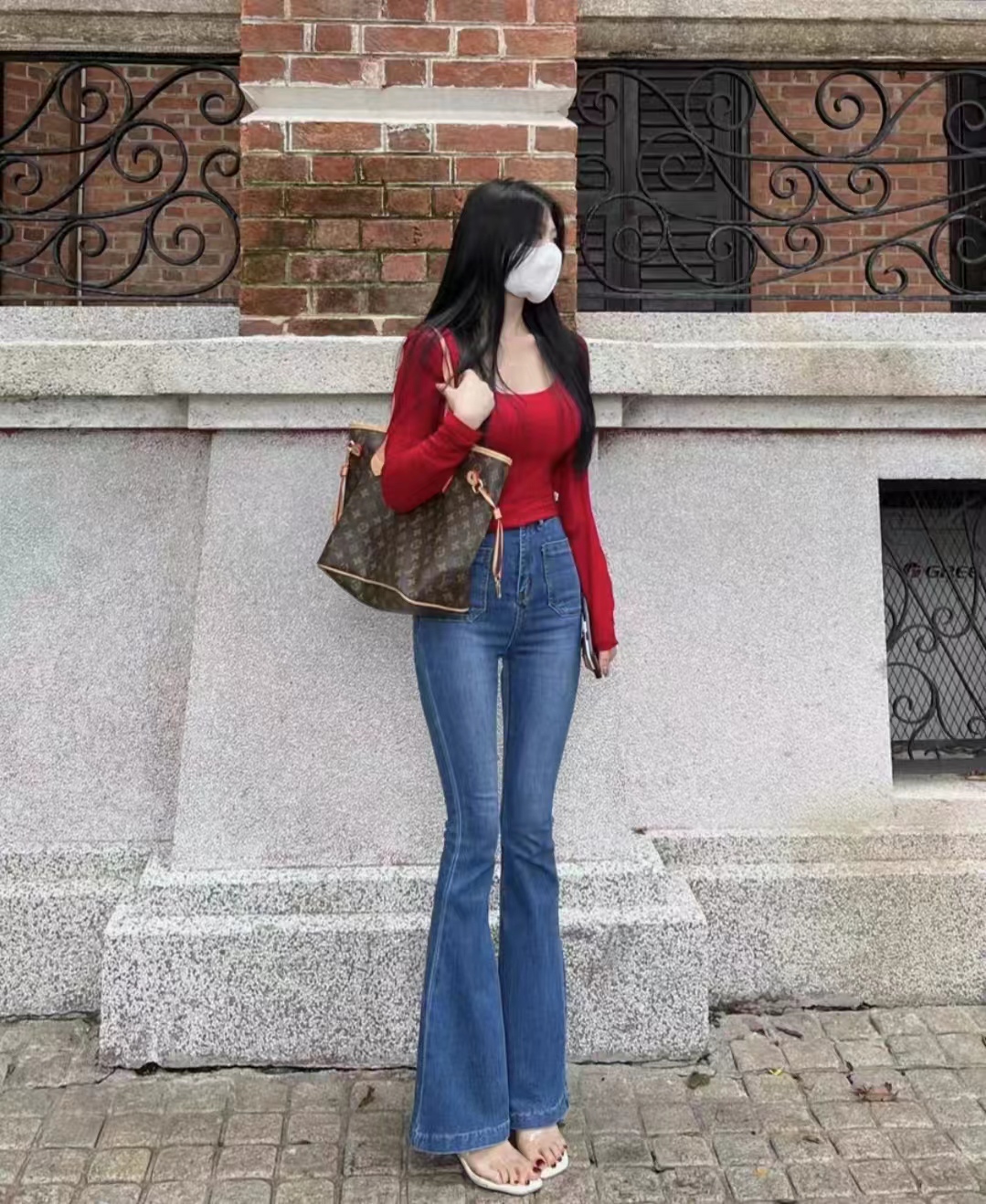 小苏打洗牛仔裤会不会掉色,牛仔裤洗的时候掉色正常吗