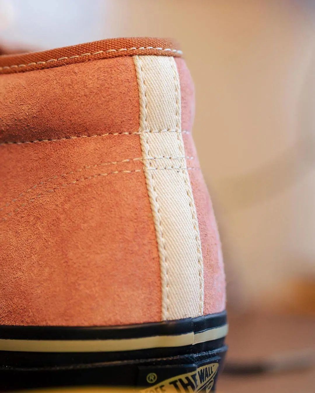 vansvault联名,大怪兽上脚的vansvault联名