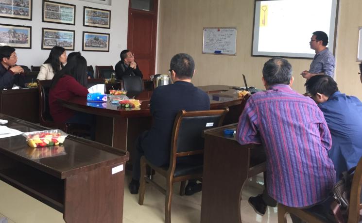 在编教师选择在乡镇好还是城里,小县城的教师好当吗