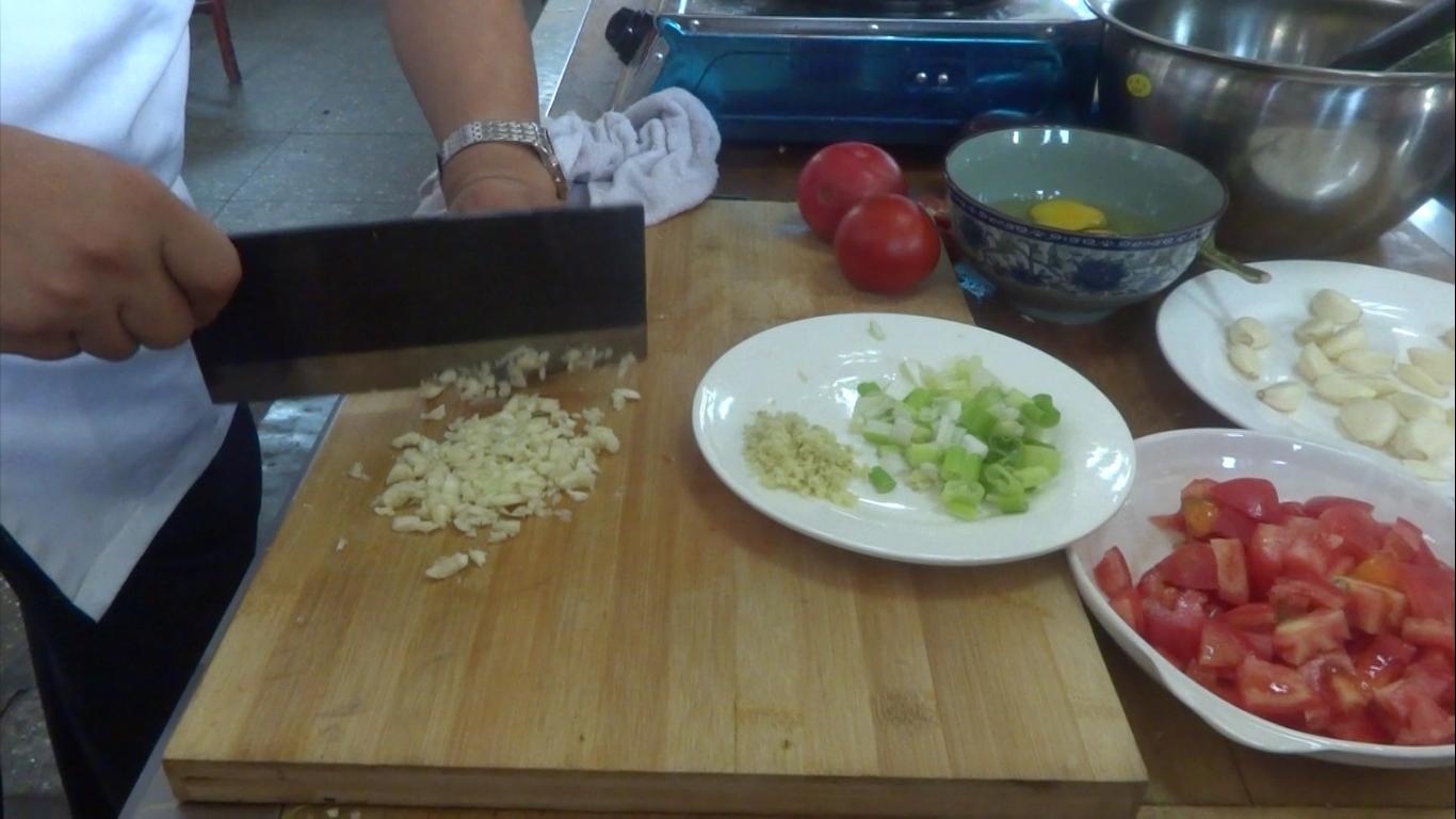 一辈子都吃不腻的西红柿炒鸡蛋,简单的家常菜西红柿炒鸡蛋