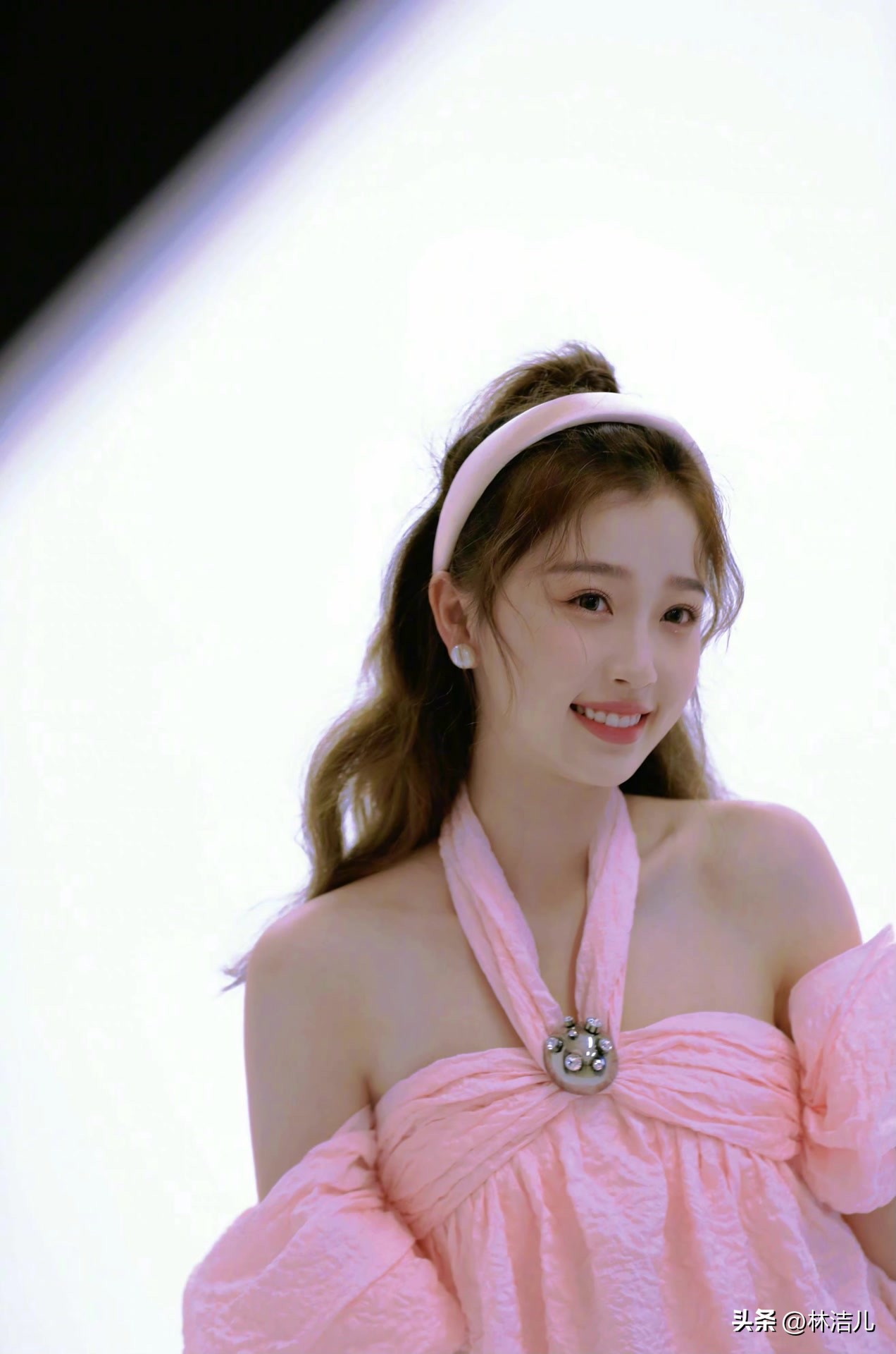 杨幂蓬松高马尾教程,杨幂双马尾编发教程刘诗诗