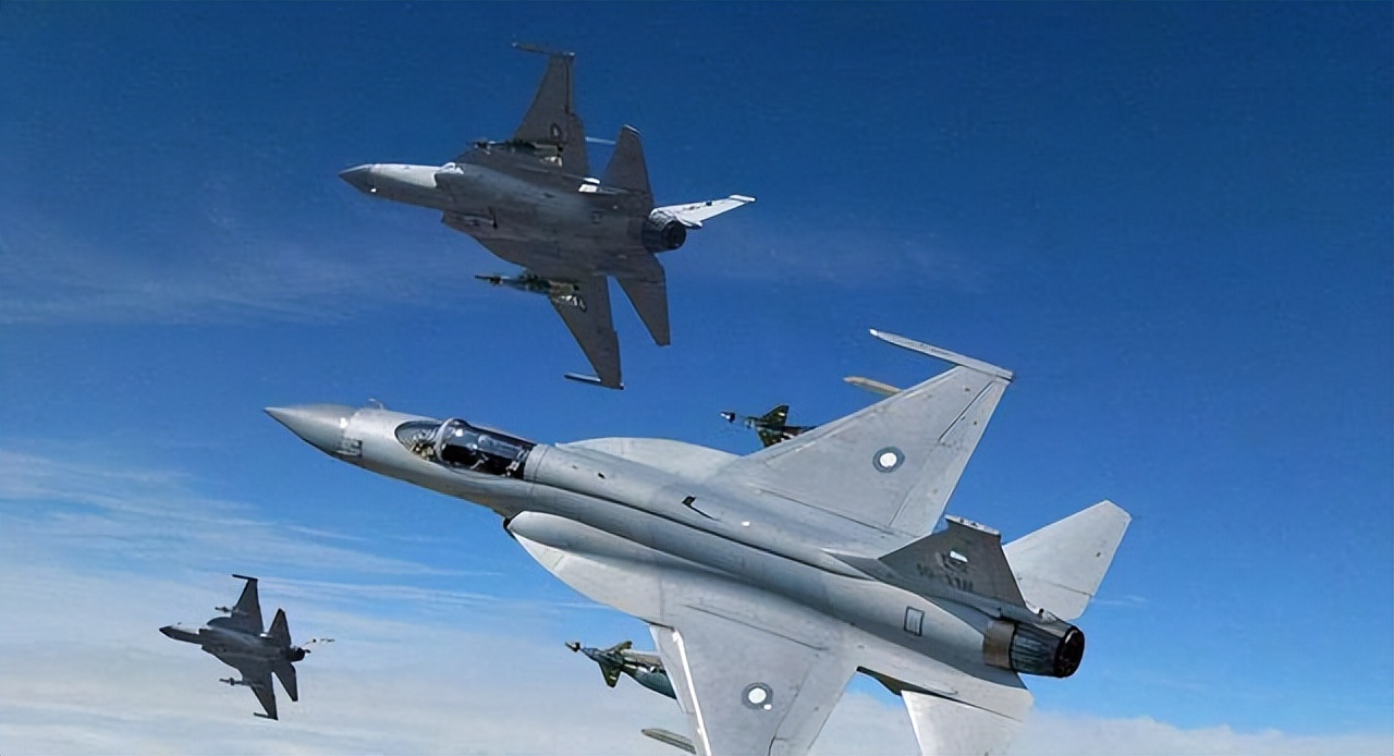 购买中国战斗机不给钱，我国战机出口，都有哪些困难呢？