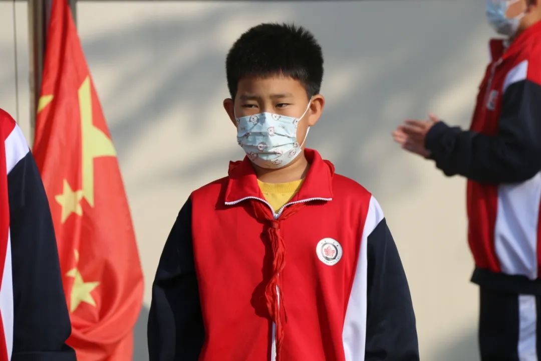 做文明学生主题升旗仪式美篇,美丽校园升旗仪式