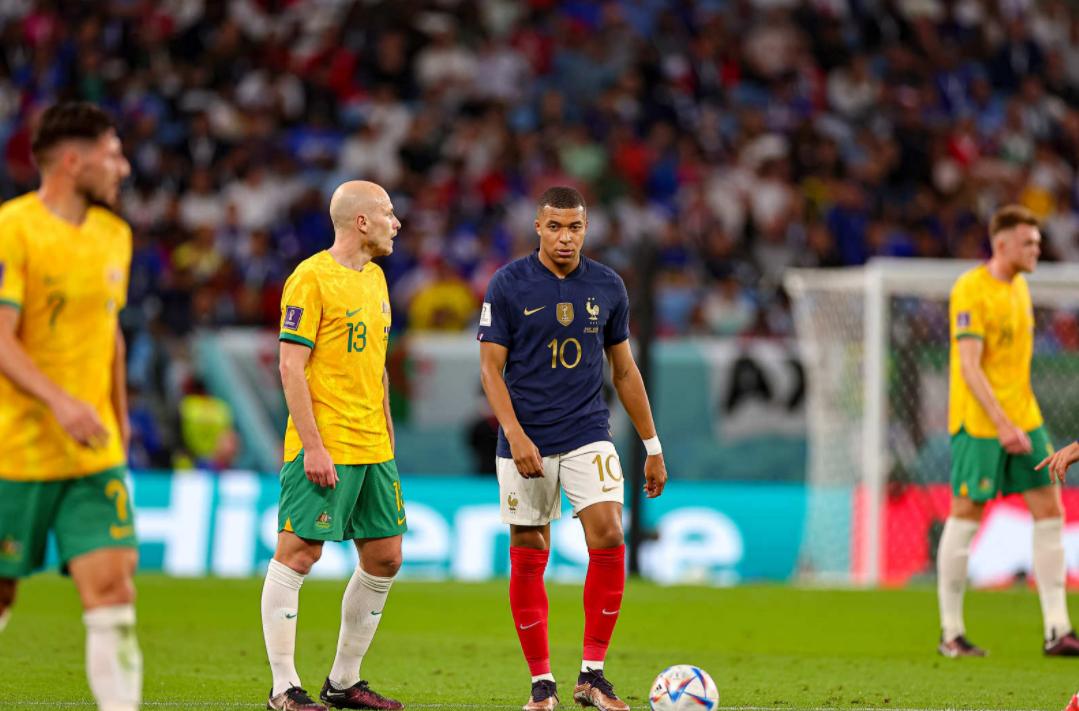 梅西巅峰时刻vs姆巴佩,巨星风采梅西精彩进球集锦