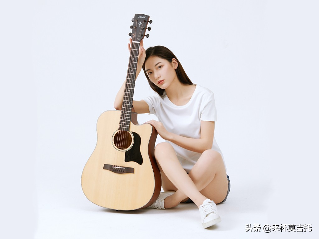 新手淘宝如何挑选吉他,新手吉他购买推荐品牌三千到四千