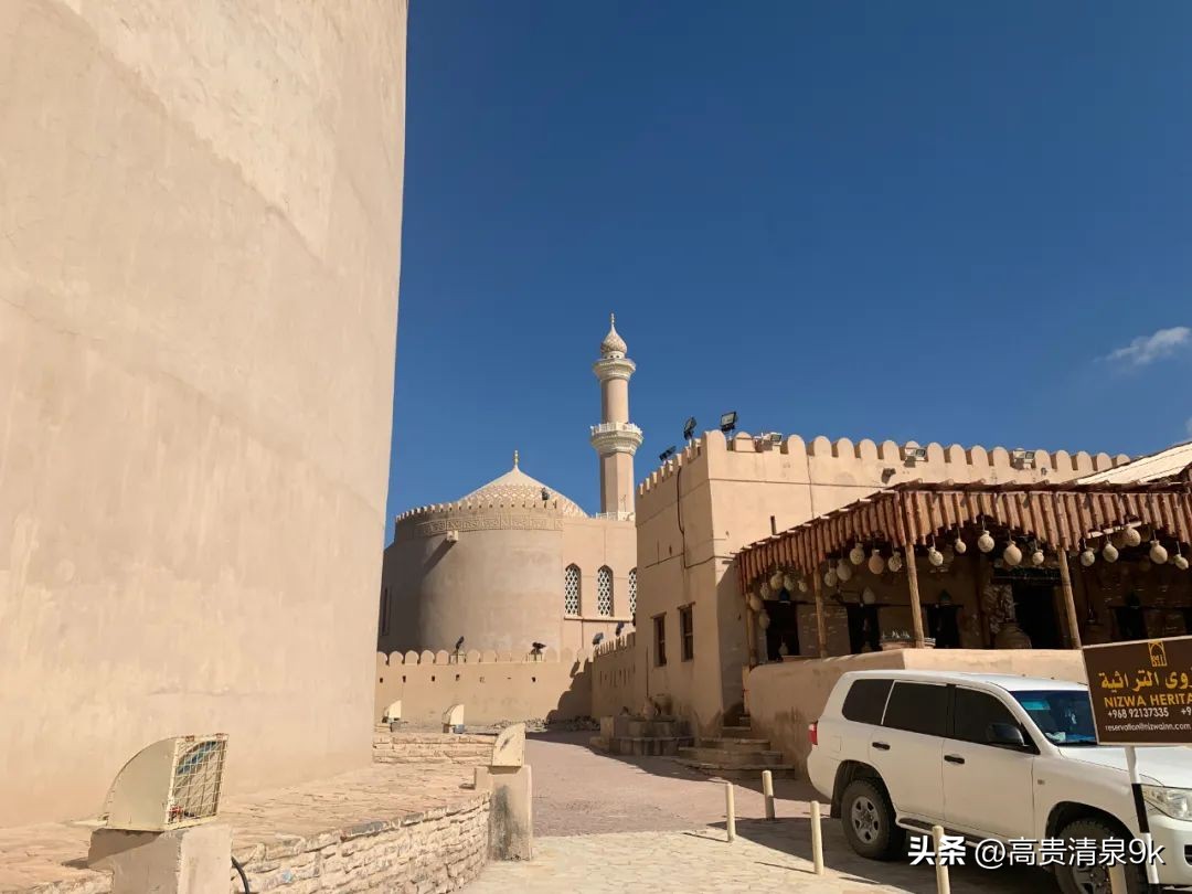 旅行盘点全球最奢侈最冒险的旅行,自驾环游世界最穷的国家