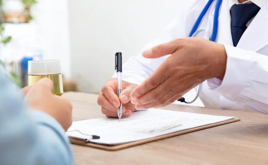 生殖器疱疹起水泡原因,生殖器周边起疱疹