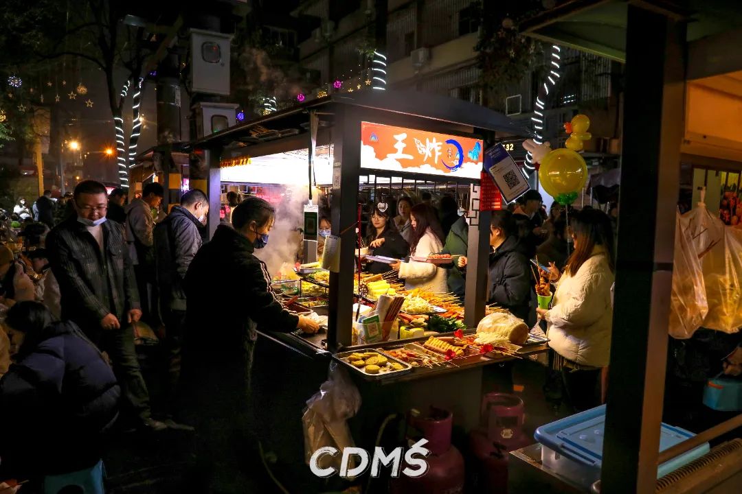 去看人山人海不如慢享生活,去看人山人海去看星空