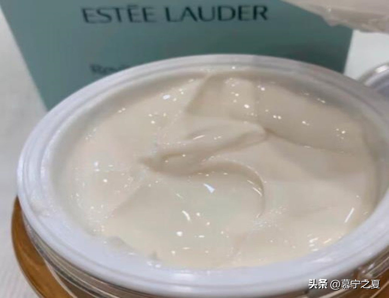 雅诗兰黛胶原霜真的好用么,雅诗兰黛胶原霜30天真实测评