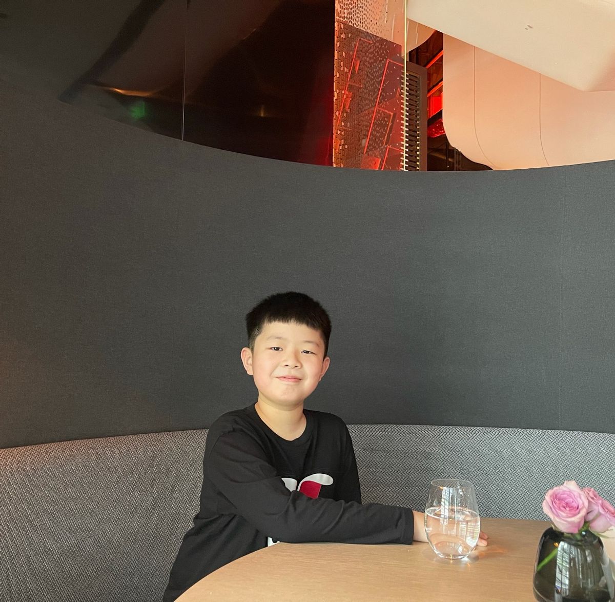 “金虎送福棋乐融融”2022年深圳市国际象棋赛人气冠军：石震宇