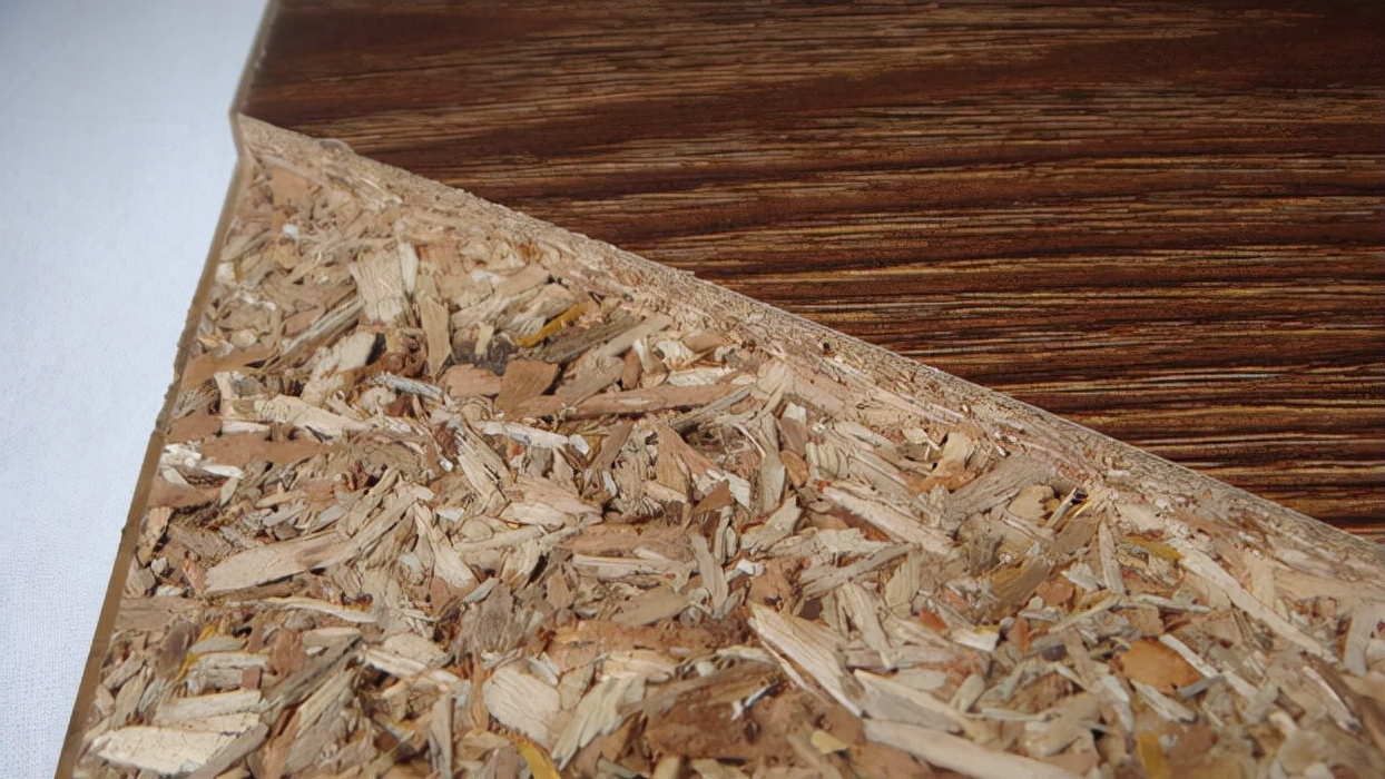 定制衣柜怎么选最合适,定制衣柜700一平和1100一平的区别