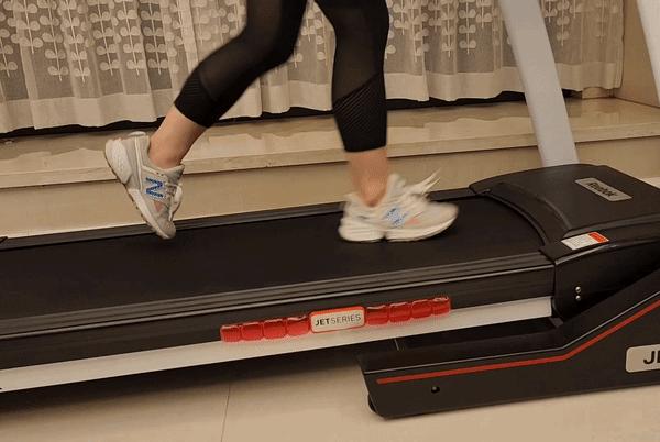 刘畊宏女孩的健身宝藏跑鞋,刘畊宏的女孩健身