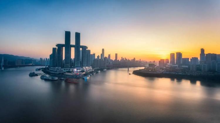 1997年,中央为何要将重庆与四川“分家”?事实证明*小平邓**真高明