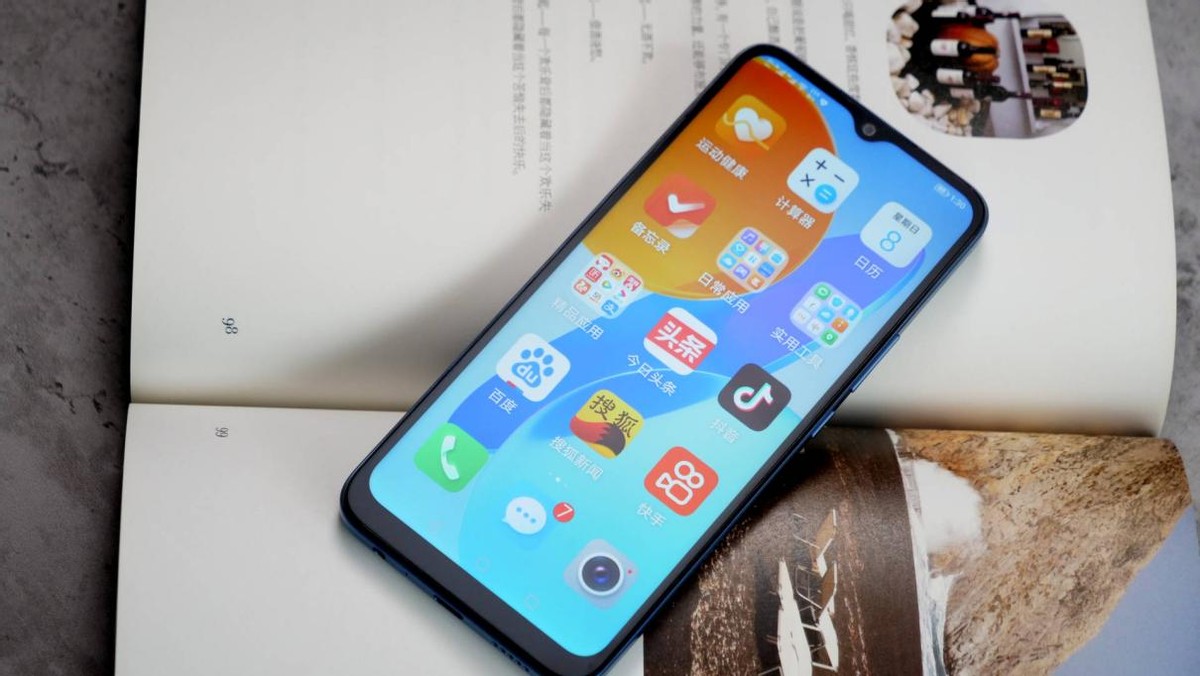 荣耀畅玩30plus5000mah长续航5g手机,荣耀畅玩305g手机全网通