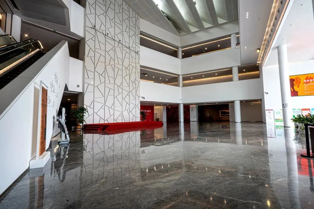 幻影灰大理石矿山产自江西瑞昌,江西矿山芝麻灰大理石