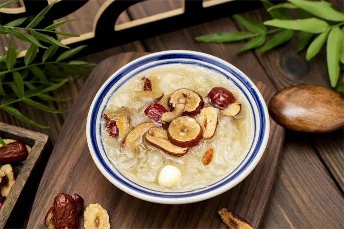 冬季上火有几种类型,冬天容易上火怎么下火