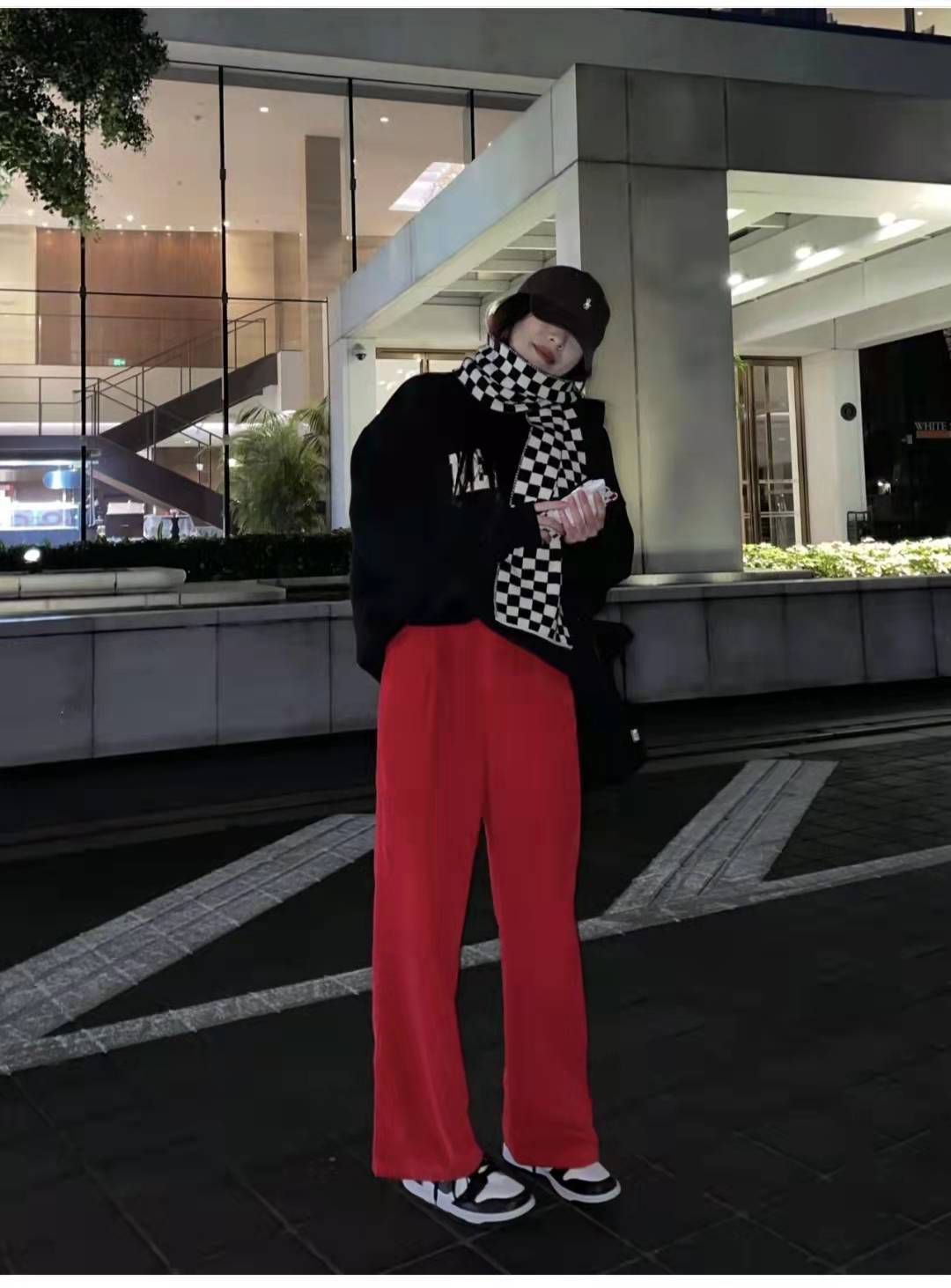 男士灯芯绒夹克配什么裤子,灯芯绒裤子配什么衣服好看女