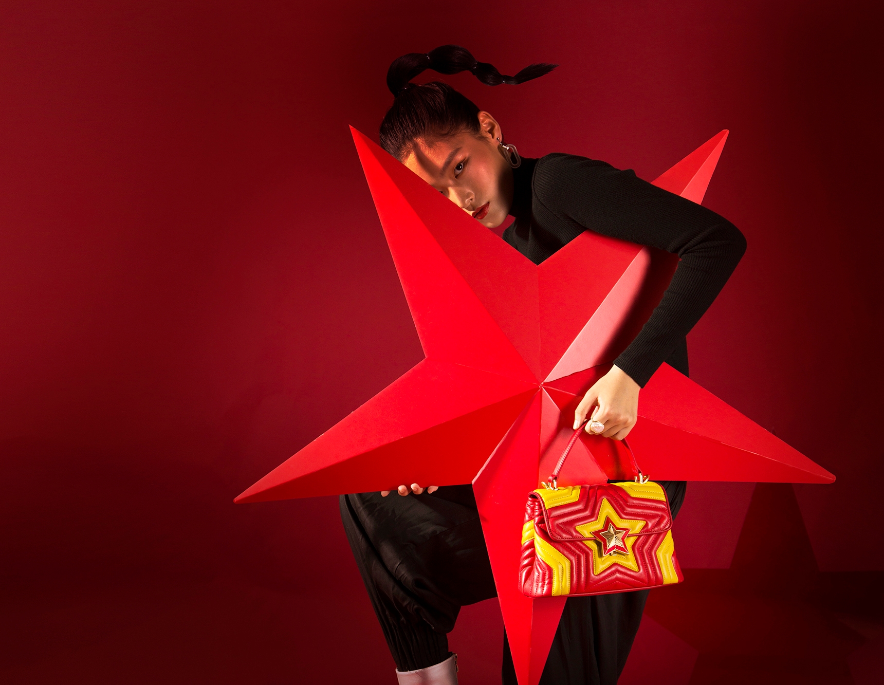 玩转不一样的卡牌,玩转不一样的鄂尔多斯