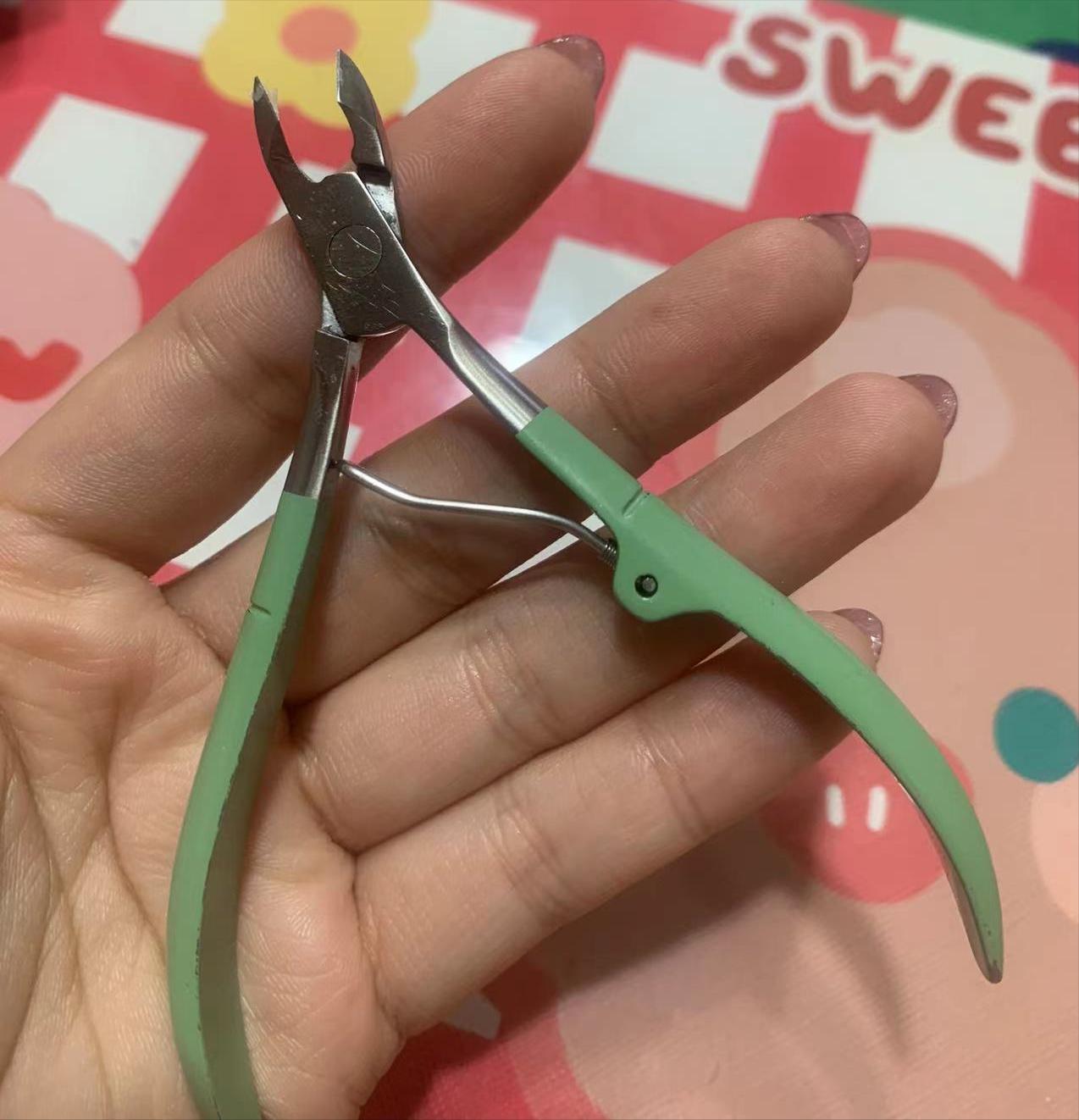 新手学美甲都需要准备什么东西,美甲新手入门都需要买什么