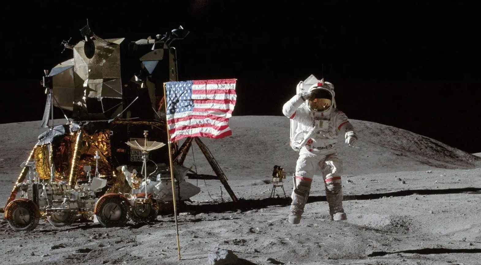 阿波罗登月三眼外星人曝光图片,阿波罗20号登月的恐怖事件