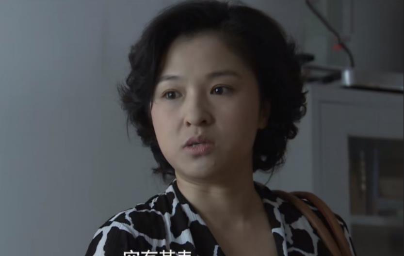 情满四合院娄晓娥是谁的前妻,情满四合院娄晓娥个人简历