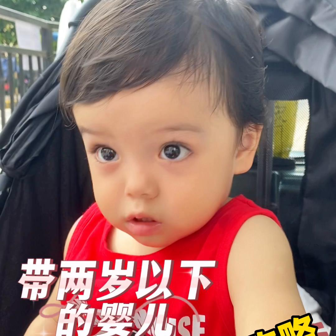 带婴儿坐飞机怎么申请接送服务,坐飞机带娃座位攻略