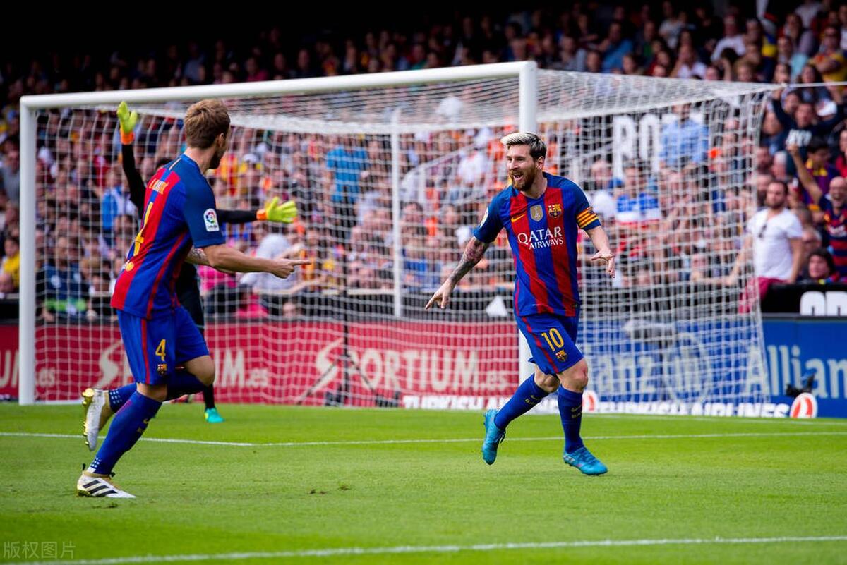 梅西转会大巴黎球迷反应,梅西巴萨对皇马贝克汉姆